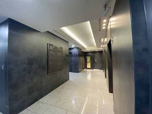 北浜～淡路町のＤＰスクエア堺筋本町 エントランス11