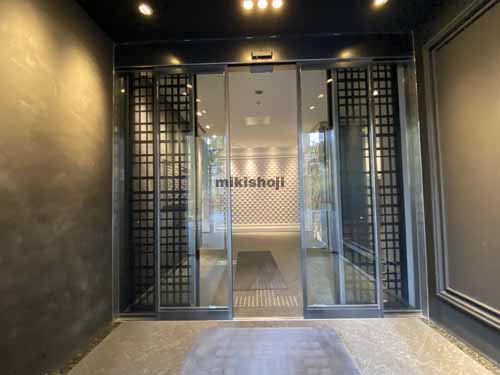 御堂筋ＭＴＲビル エントランス3