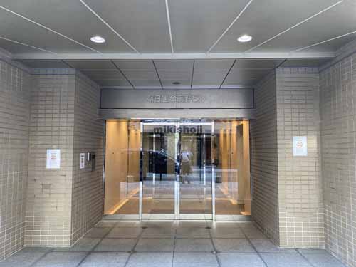 朝日生命辰野ビル エントランス2