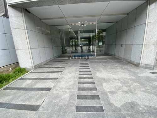 ＦＧＥＸ新大阪ビル エントランス4