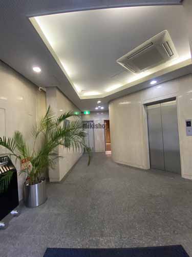 淀屋橋ＮＡＯビル エントランス2