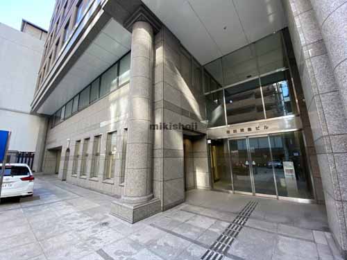 岩田東急ビル エントランス4