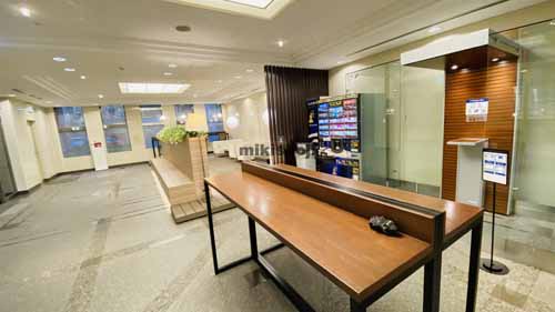 岩田東急ビル エントランス16