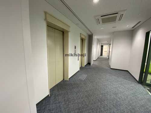 岩田東急ビル エレベーターホール2