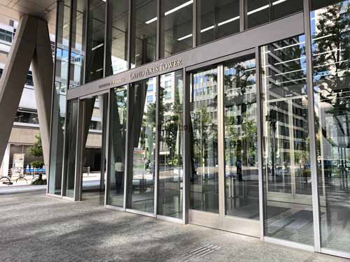 明治安田生命大阪御堂筋ビル エントランス6