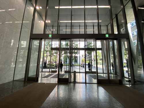 明治安田生命大阪御堂筋ビル エントランス8