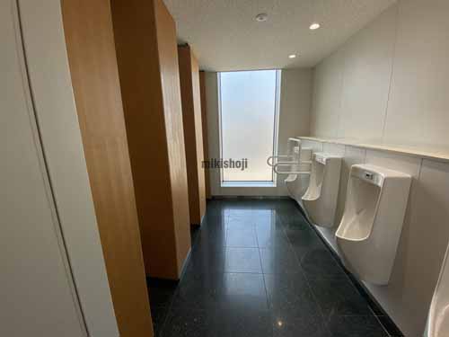 明治安田生命大阪御堂筋ビル 水回り2