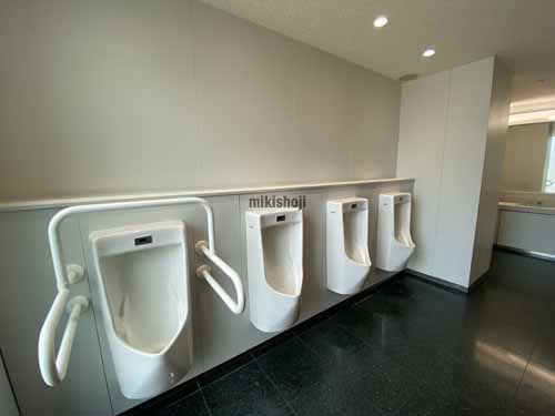 明治安田生命大阪御堂筋ビル 水回り3