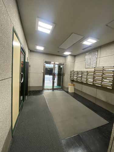 北浜宗田ビル エントランス2