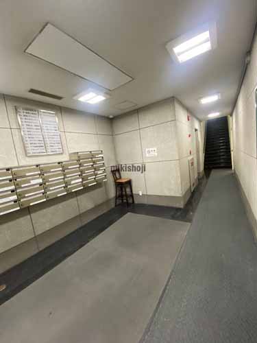 北浜宗田ビル エレベーターホール1