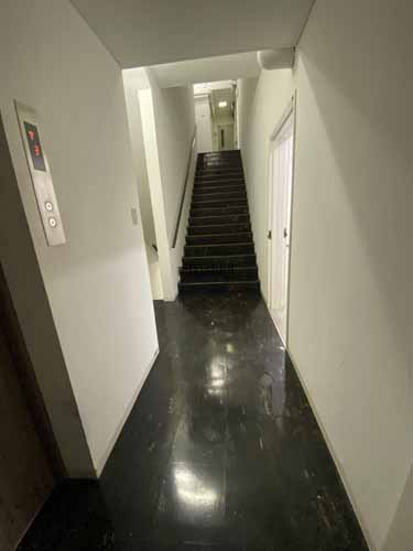 北浜宗田ビル エレベーターホール2