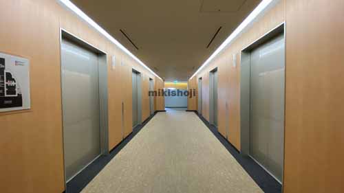 湊町・元町・難波中・日本橋・敷津のパークスタワー エレベーターホール4