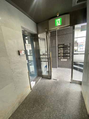 クリスタルタワー エントランス2