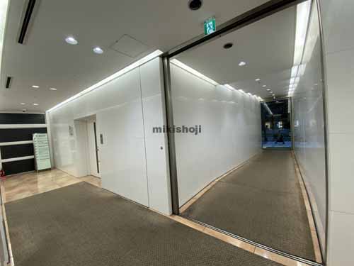 御堂筋武田ビル エレベーターホール3