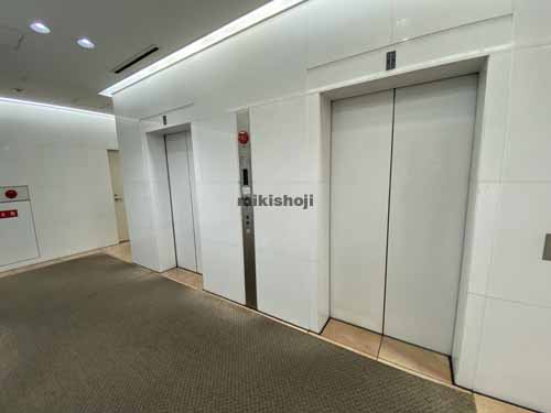 御堂筋武田ビル エレベーターホール4