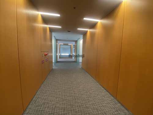 第二吉本ビルディング エレベーターホール6