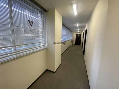 日宝堂島浜ビル エレベーターホール2