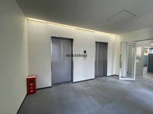 チクマビル エントランス6