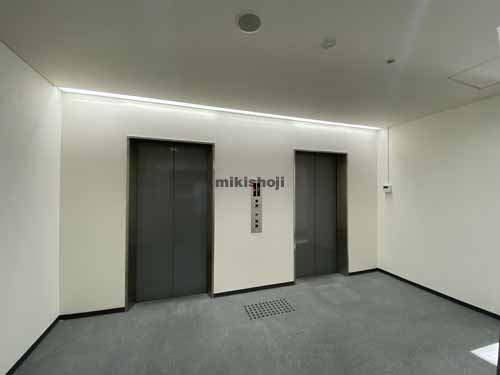 チクマビル エレベーターホール1