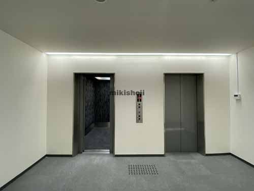 チクマビル エレベーターホール2