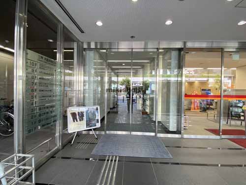 三甲大阪本町ビル エントランス3