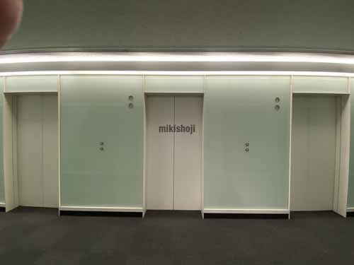 ＯＲＩＸ高麗橋ビル エレベーターホール2