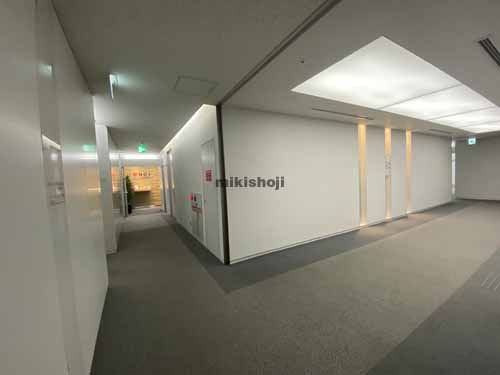 あいおいニッセイ同和損保御堂筋ビル エレベーターホール4