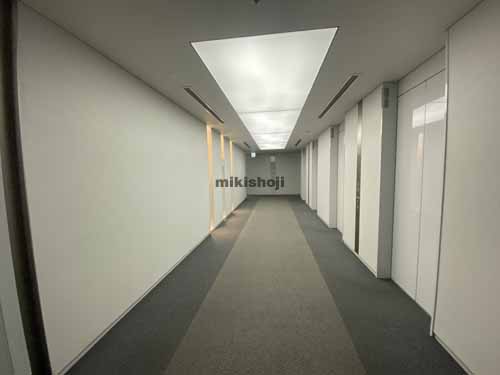 あいおいニッセイ同和損保御堂筋ビル エレベーターホール5