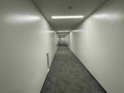 銀泉横堀ビル エレベーターホール1