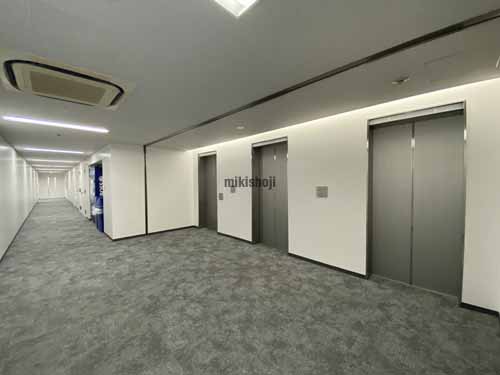 銀泉横堀ビル エレベーターホール3