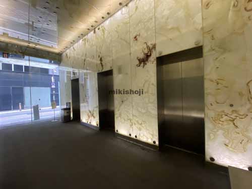 エトワール心斎橋 エントランス3