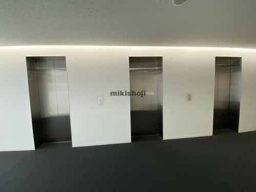 エトワール心斎橋 エレベーターホール5