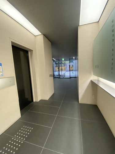 淀屋橋山本ビル エントランス3