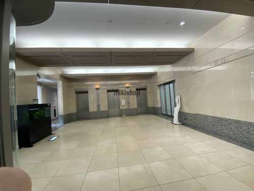 淀屋橋ダイビル エントランス3