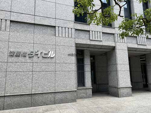 淀屋橋ダイビル エントランス7