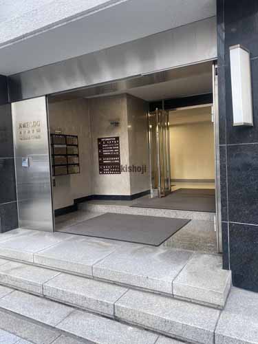 萬成ビル エントランス3