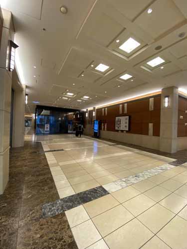 淀屋橋三井ビルディング エントランス3