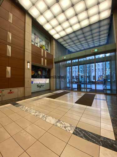 淀屋橋三井ビルディング エントランス5