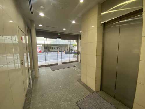 新御堂豊崎ビル エントランス2