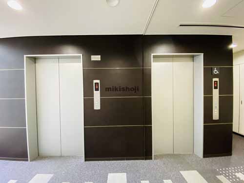 ＯＲＩＸ久太郎町ビル エレベーターホール2