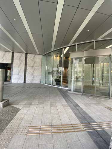 淀屋橋スクエア エントランス2