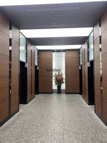 淀屋橋スクエア エレベーターホール4
