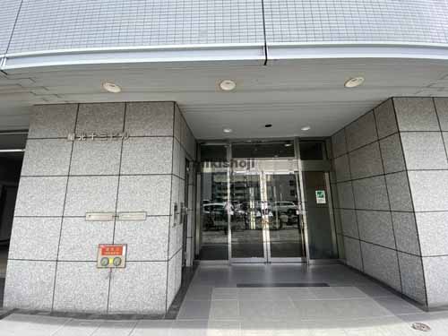 星光十三ビル エントランス1