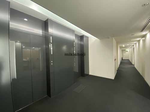 いちご堺筋本町ビル エレベーターホール1