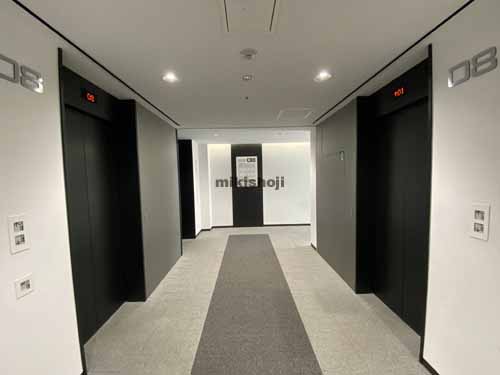 エスリードビル本町 エレベーターホール4