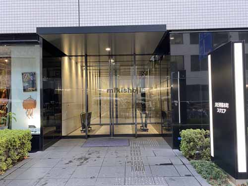 ＪＲＥ堺筋本町スクエア エントランス4