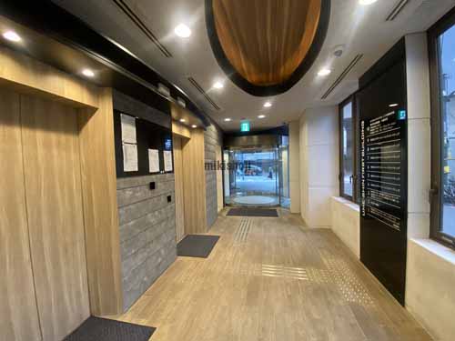 ＫＤＸ東梅田ビル エントランス6