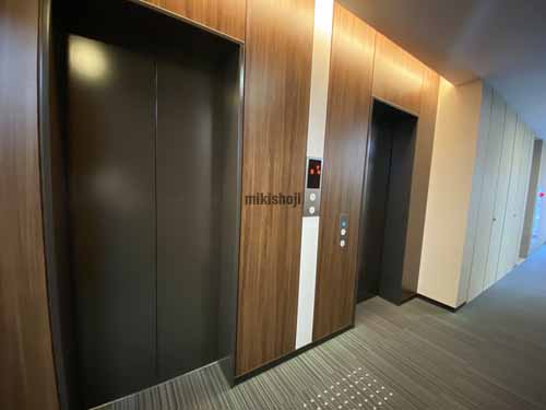 北浜ビルディング エレベーターホール5