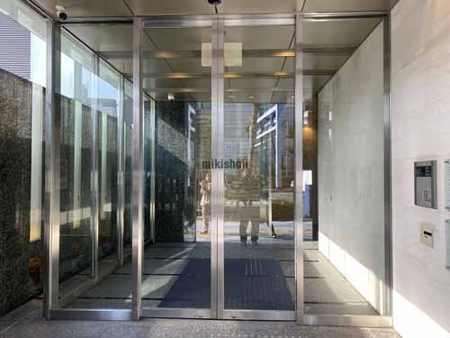 梅新スクエア エレベーターホール6