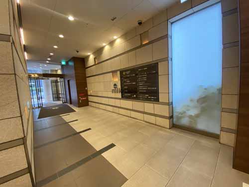 コフレ梅田 エントランス3